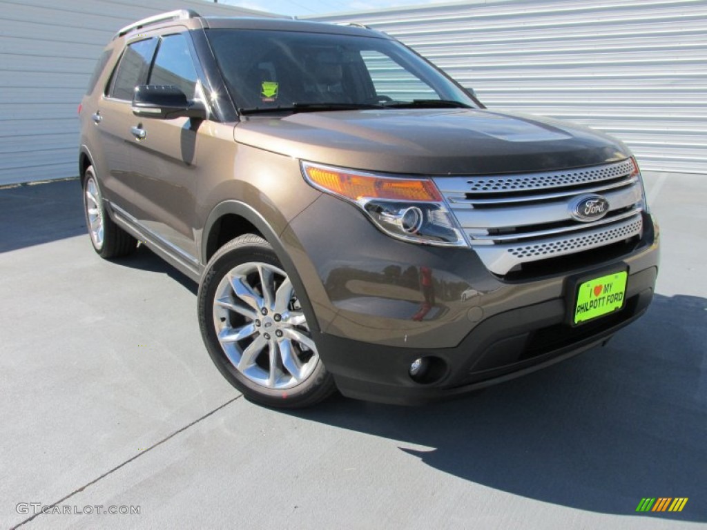 2015 Explorer XLT - Caribou / Charcoal Black photo #2