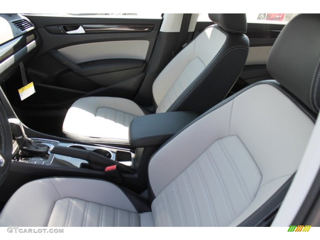 Black/Moonrock Gray Interior 2015 Volkswagen Passat Sport Sedan Photo #97555106
