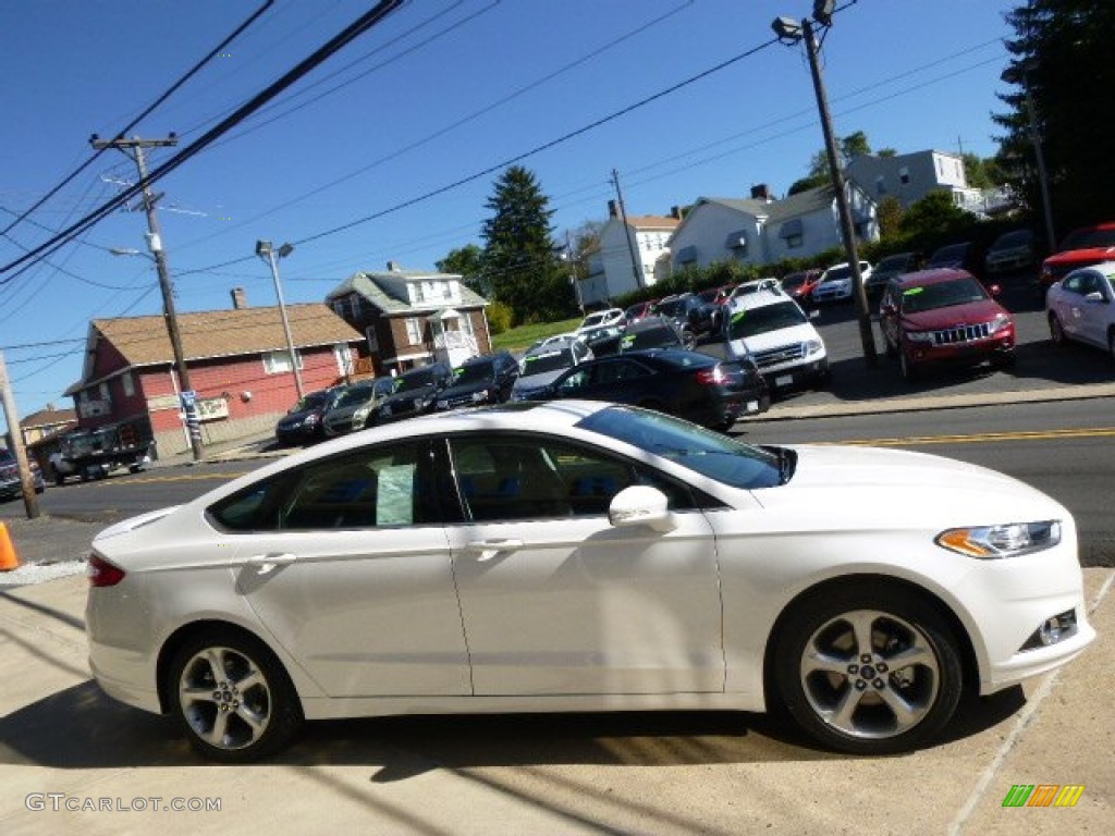 2015 Fusion SE - White Platinum Metallic / Charcoal Black photo #4