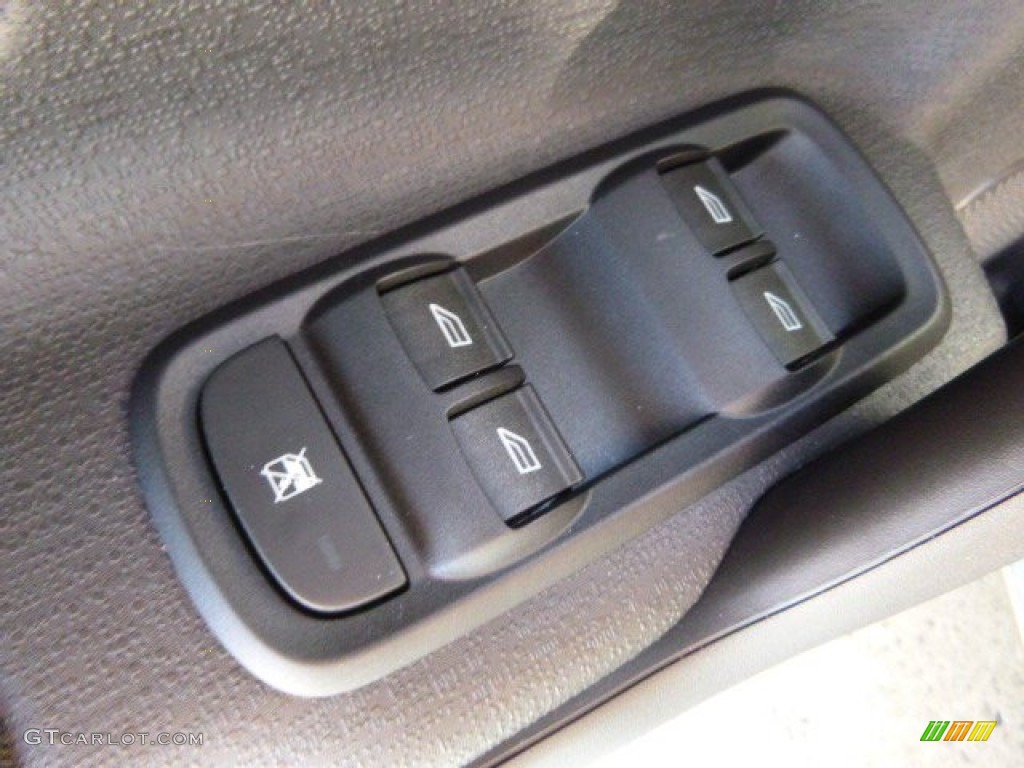 2015 Fiesta SE Sedan - Magnetic Metallic / Charcoal Black photo #15
