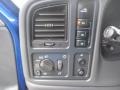 Dark Charcoal Controls Photo for 2003 Chevrolet Silverado 2500HD #97564279