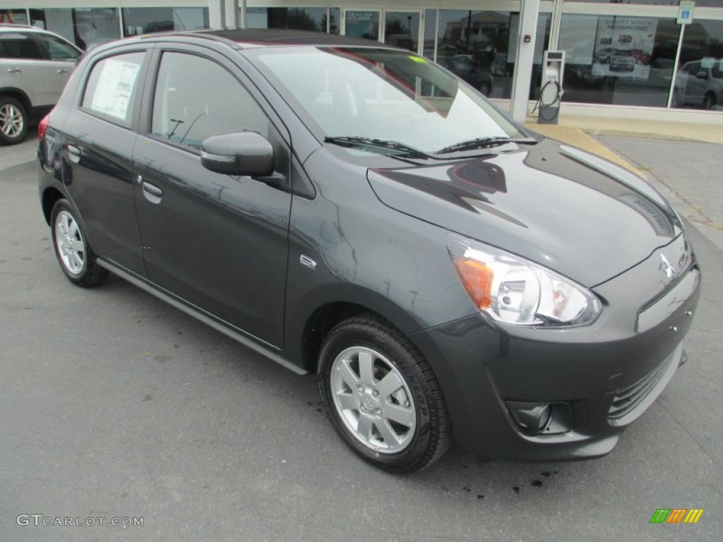 2015 Mitsubishi Mirage ES Exterior Photos