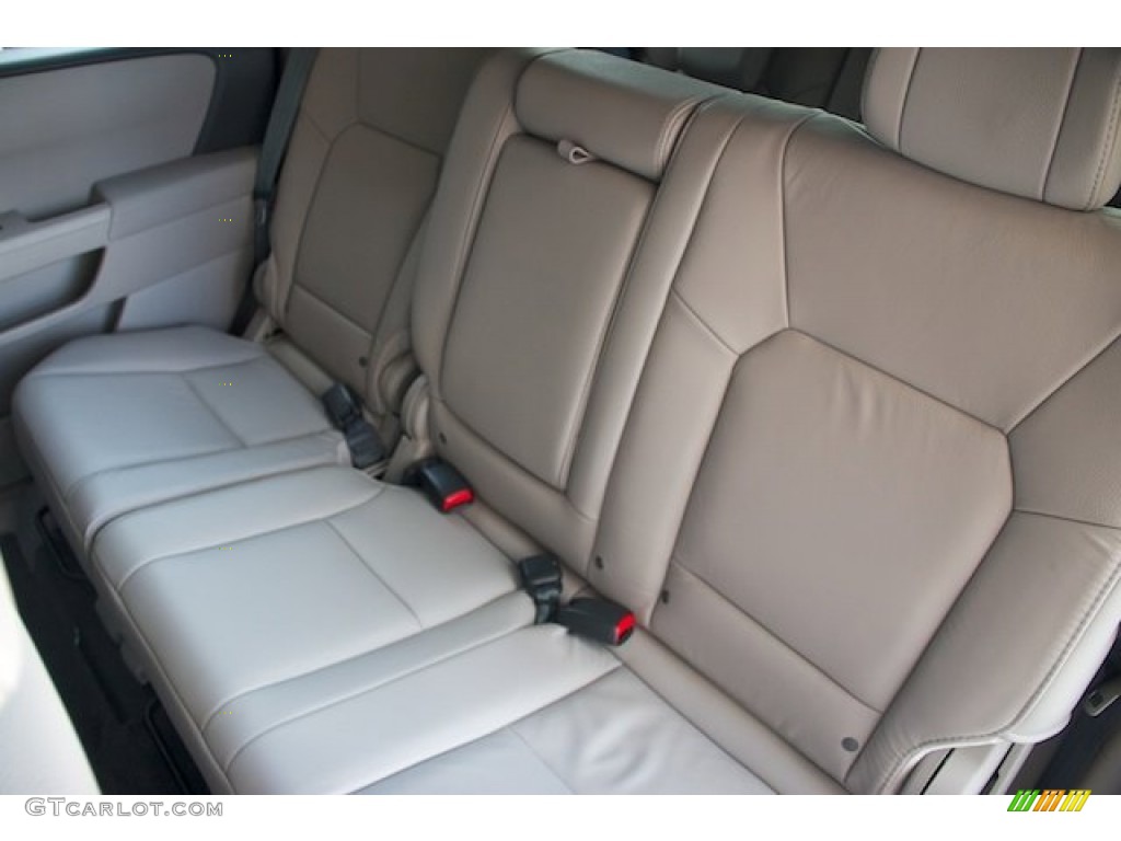 2015 Pilot EX-L - Crystal Black Pearl / Gray photo #17