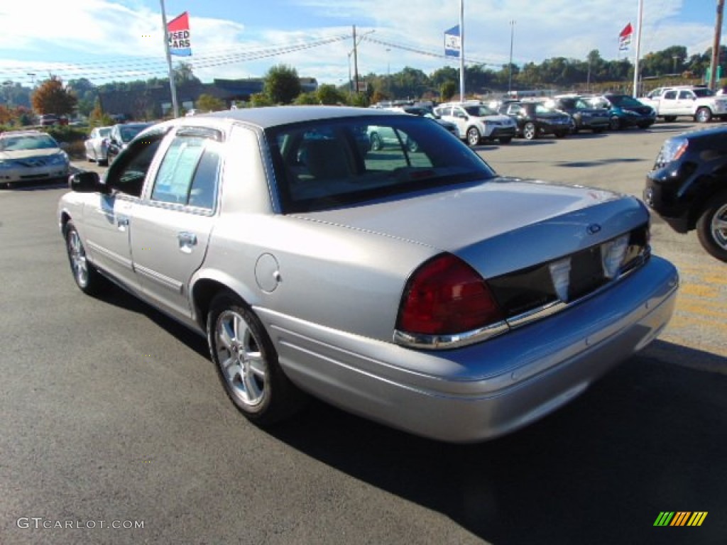 2011 Crown Victoria LX - Silver Birch Metallic / Medium Light Stone photo #8