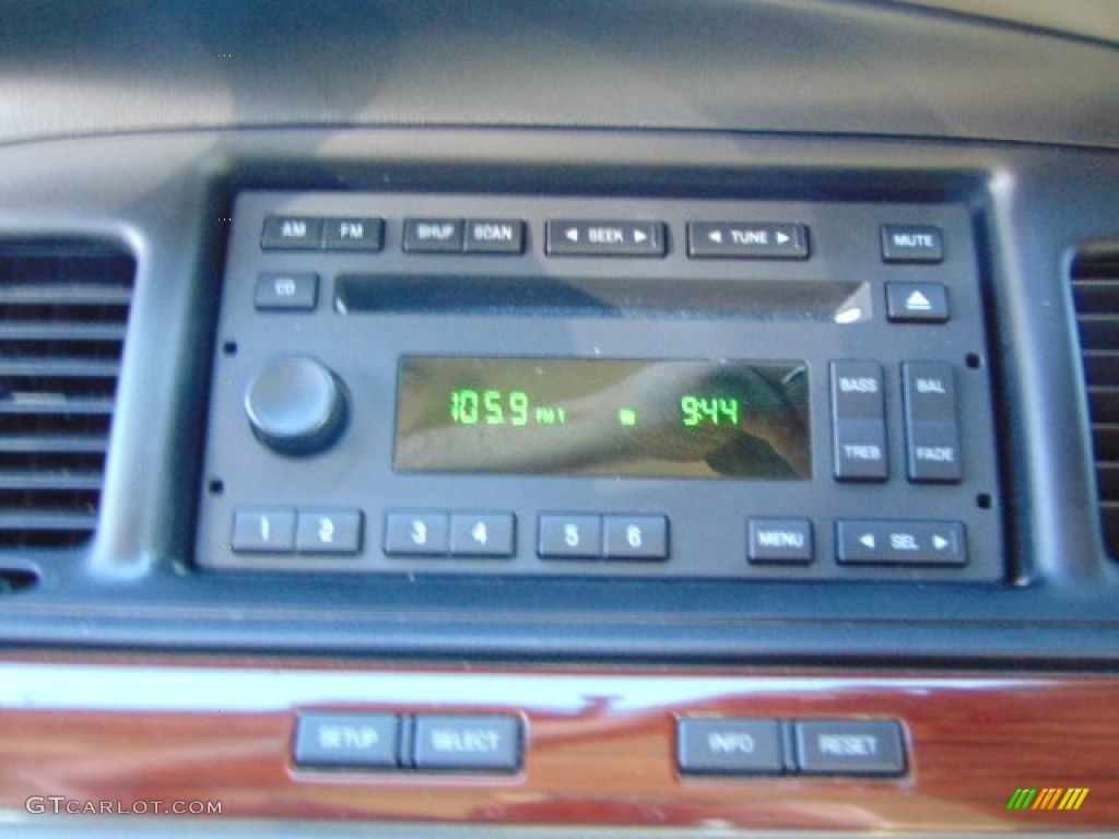2011 Crown Victoria LX - Silver Birch Metallic / Medium Light Stone photo #14