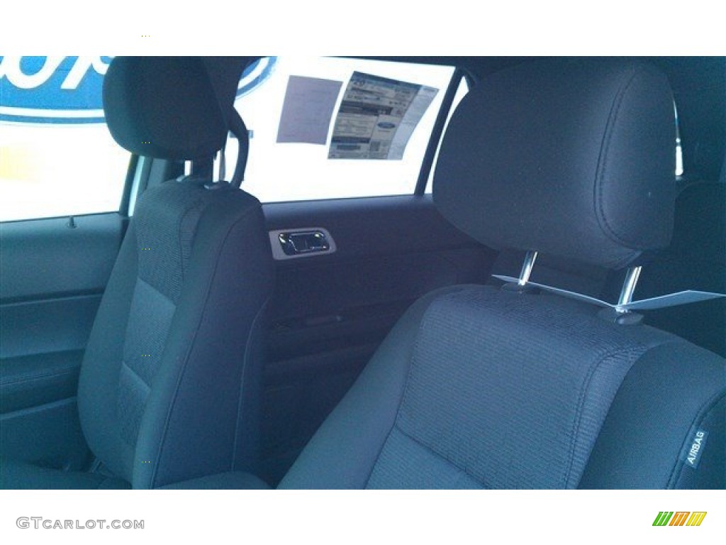 2015 Explorer XLT - Oxford White / Charcoal Black photo #25