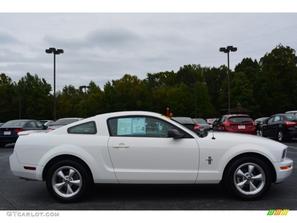 2007 Mustang V6 Premium Coupe - Performance White / Light Graphite photo #2