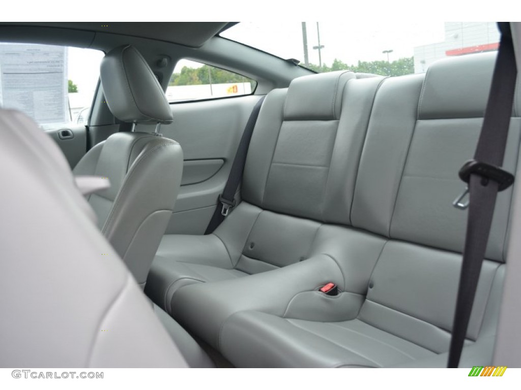 2007 Mustang V6 Premium Coupe - Performance White / Light Graphite photo #11