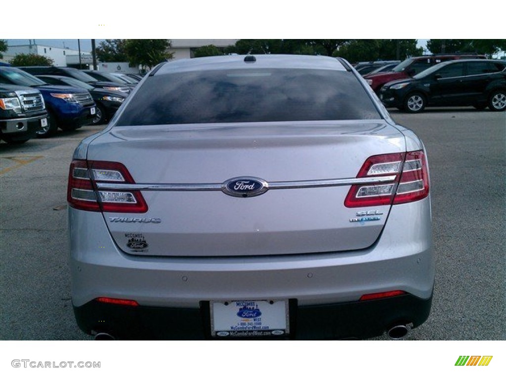 2015 Taurus SEL - Ingot Silver Metallic / Charcoal Black photo #10