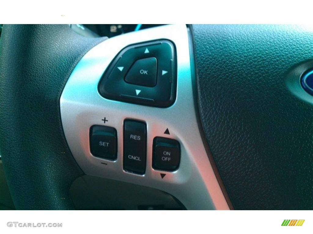 2015 Explorer FWD - Deep Impact Blue / Medium Light Stone photo #26