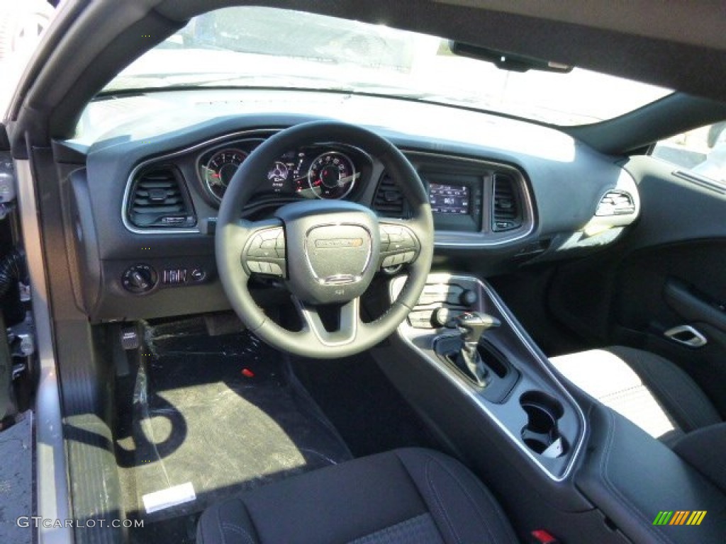 2015 Challenger R/T - Billet Silver Metallic / Black photo #10