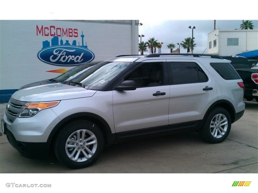 2015 Explorer FWD - Ingot Silver / Medium Light Stone photo #1