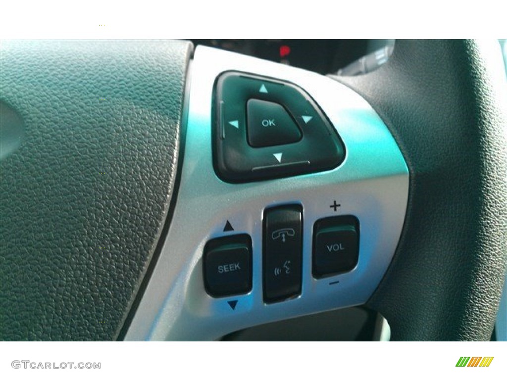 2015 Explorer FWD - Ingot Silver / Medium Light Stone photo #29