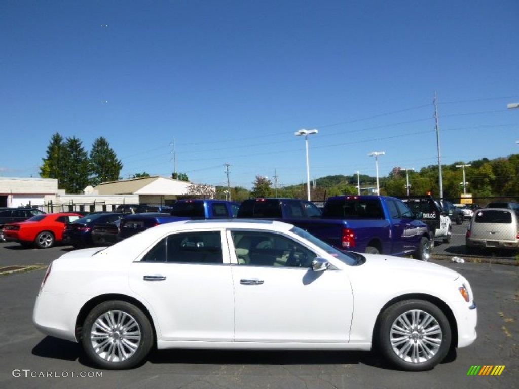 Ivory Tri-Coat Pearl 2014 Chrysler 300 C AWD Exterior Photo #97580869
