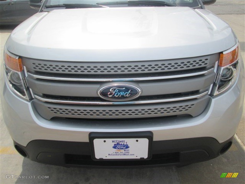 2015 Explorer FWD - Ingot Silver / Medium Light Stone photo #58