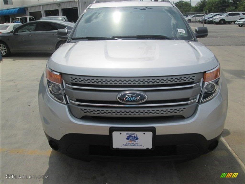 2015 Explorer FWD - Ingot Silver / Medium Light Stone photo #59