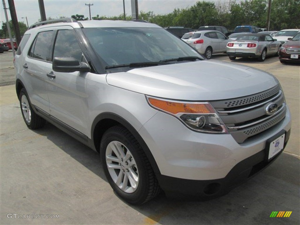 2015 Explorer FWD - Ingot Silver / Medium Light Stone photo #60