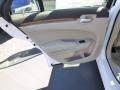 Ivory Tri-Coat Pearl - 300 C AWD Photo No. 13