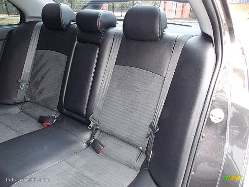 2010 Mitsubishi Lancer Evolution MR Rear Seat Photo #97590601