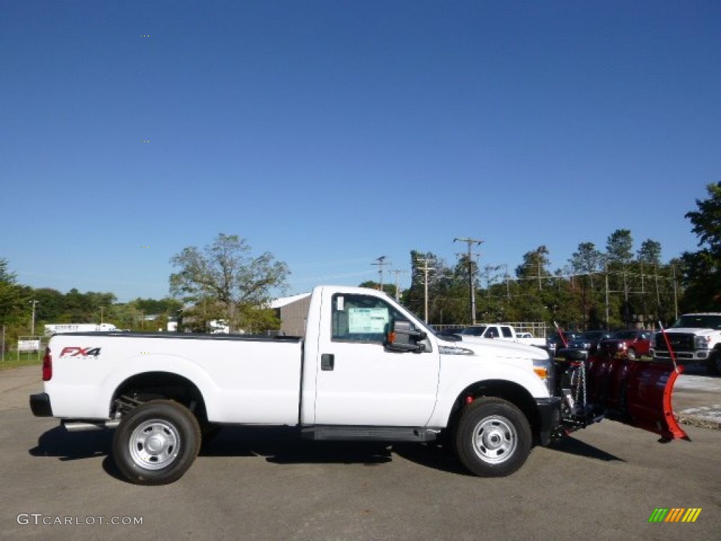 Oxford White 2015 Ford F350 Super Duty XL Regular Cab 4x4 Plow Truck Exterior Photo #97592683
