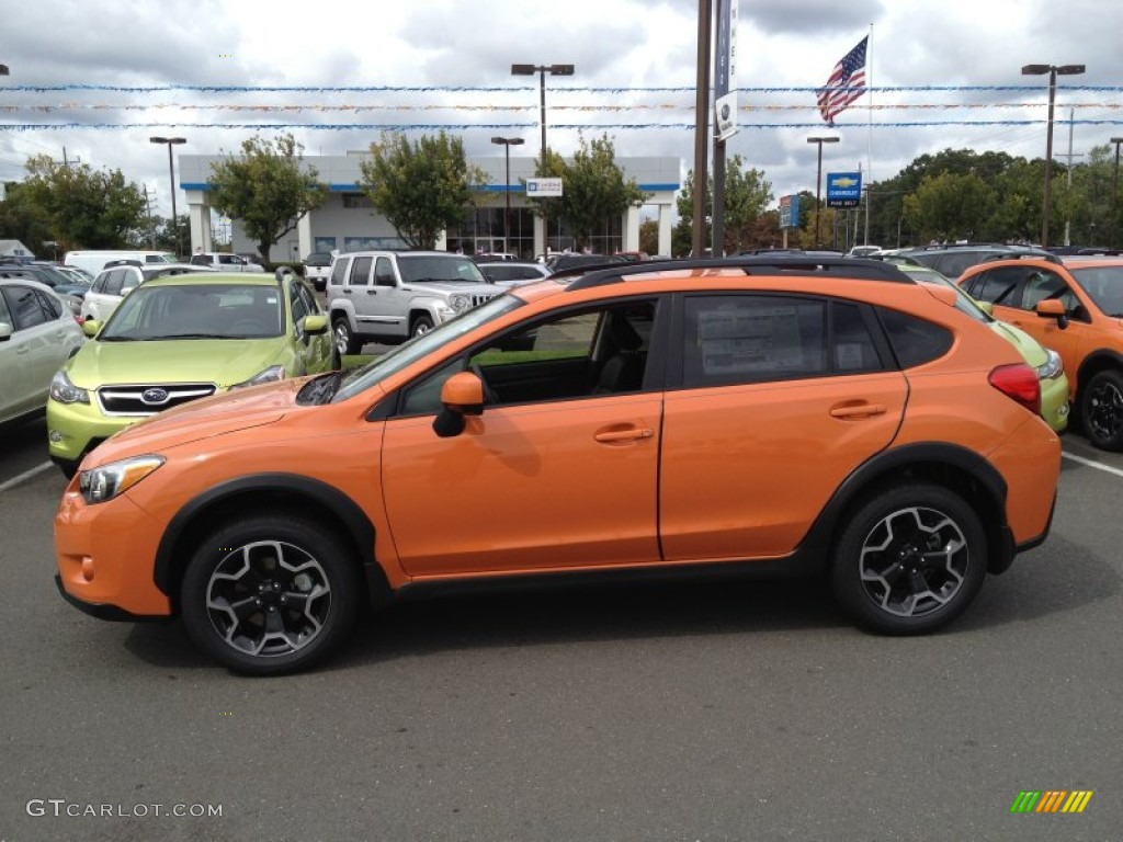 2014 XV Crosstrek 2.0i Limited - Tangerine Orange Pearl / Black photo #3