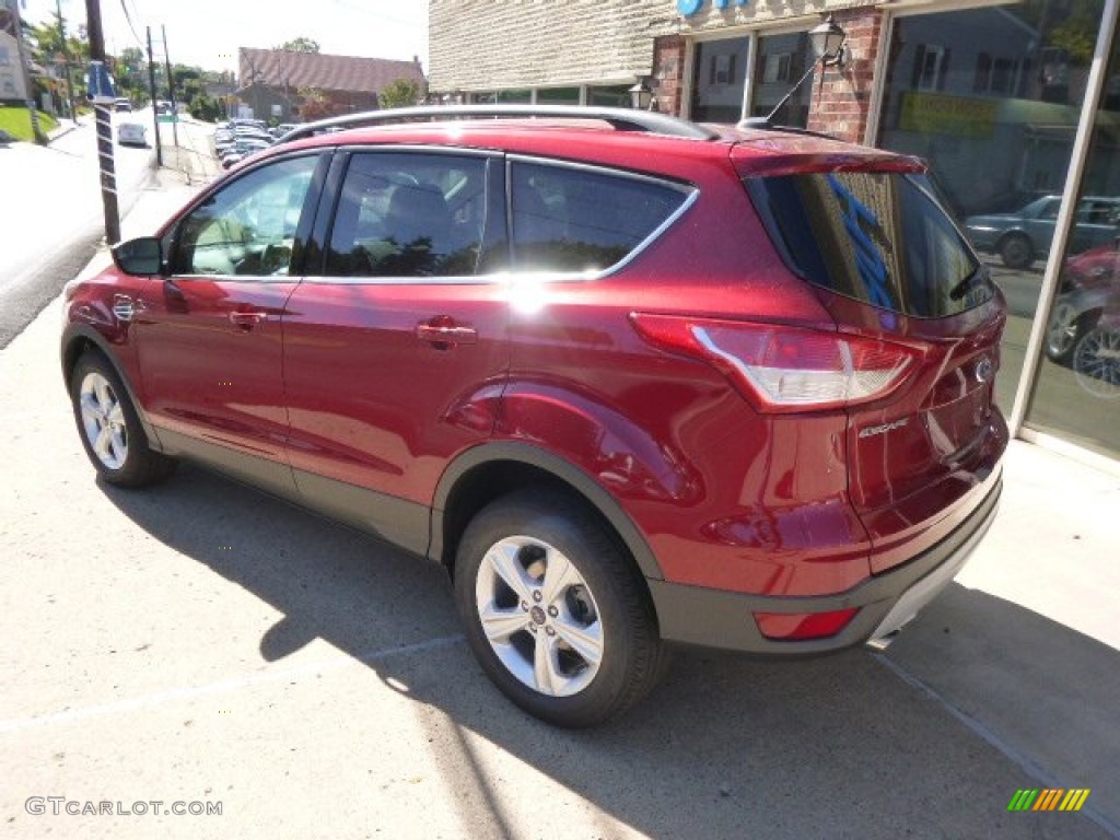 2014 Escape SE 2.0L EcoBoost 4WD - Ruby Red / Medium Light Stone photo #7