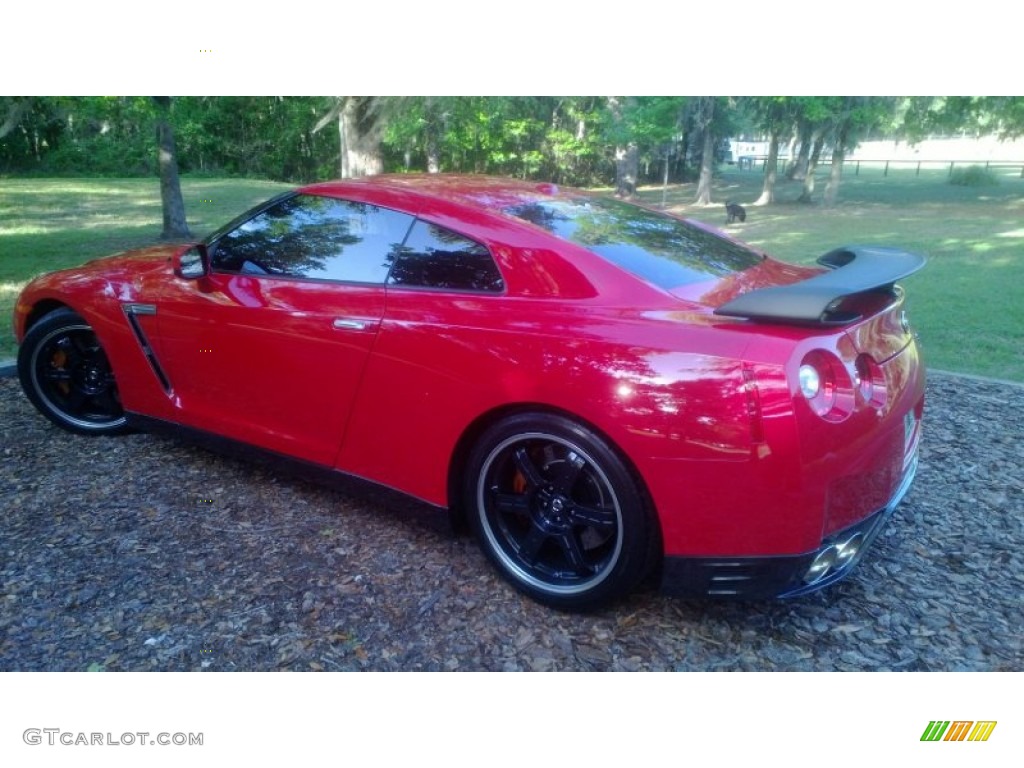 2014 GT-R Black Edition - Solid Red / Black Edition Black/Red photo #2