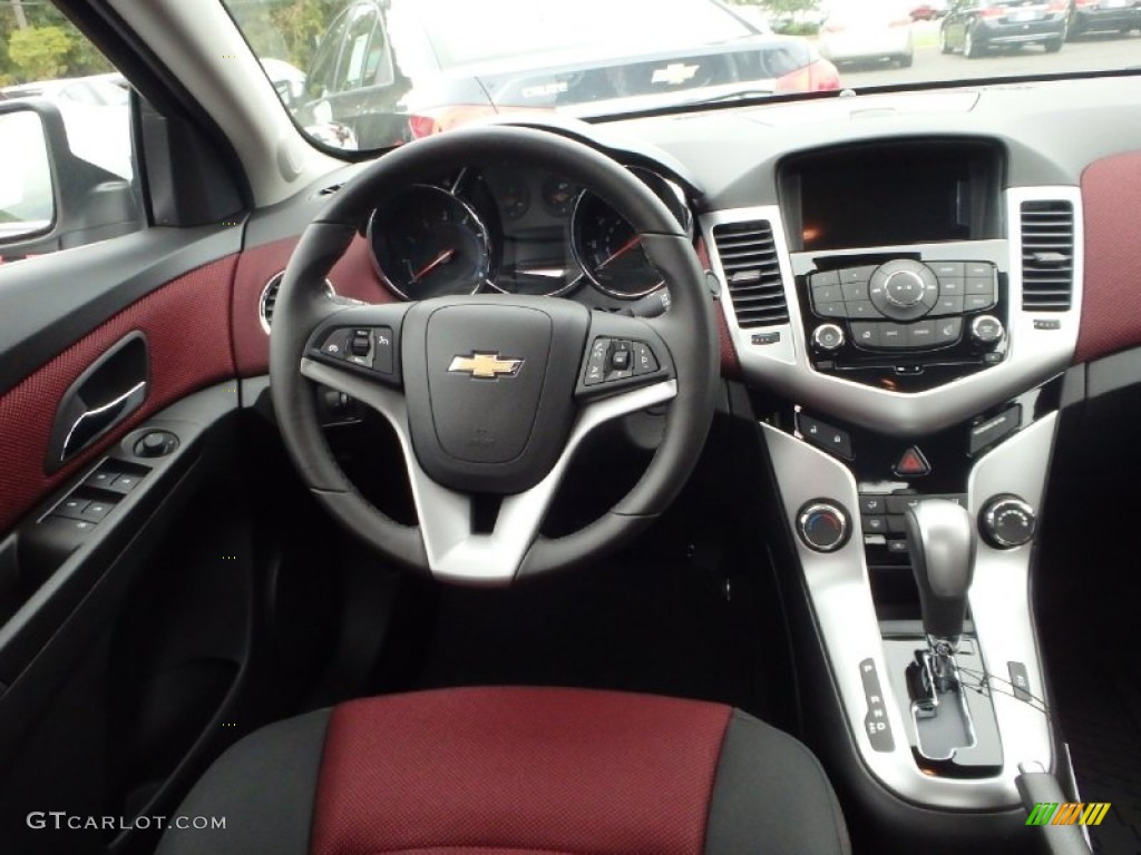 2014 Cruze LT - Summit White / Jet Black/Sport Red photo #6