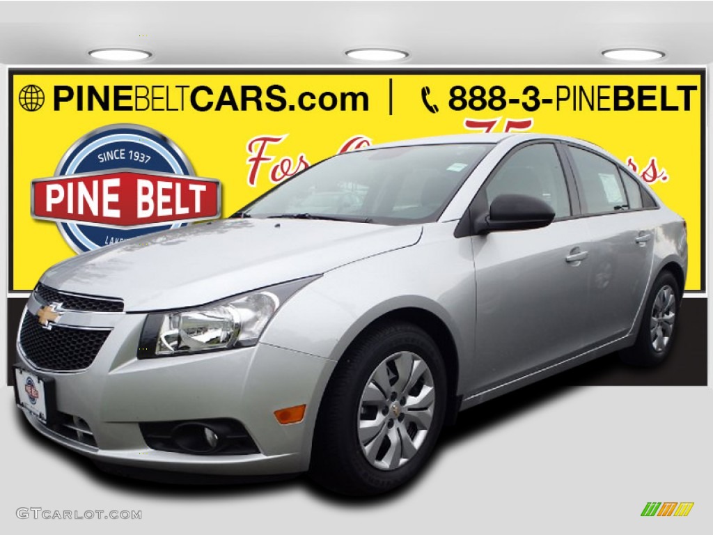 2014 Cruze LS - Silver Ice Metallic / Jet Black/Medium Titanium photo #1