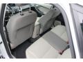 Oxford White - Focus SE 5-Door Photo No. 20