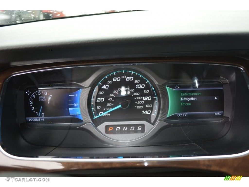2014 Taurus Limited - Deep Impact Blue / Charcoal Black photo #17