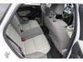 Oxford White - Focus SE 5-Door Photo No. 27