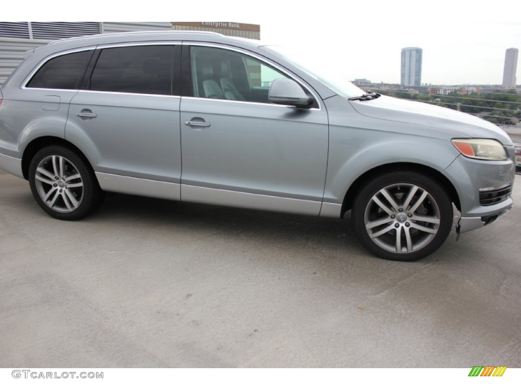 Quartz Grey Metallic 2007 Audi Q7 4.2 quattro Exterior Photo #97616773