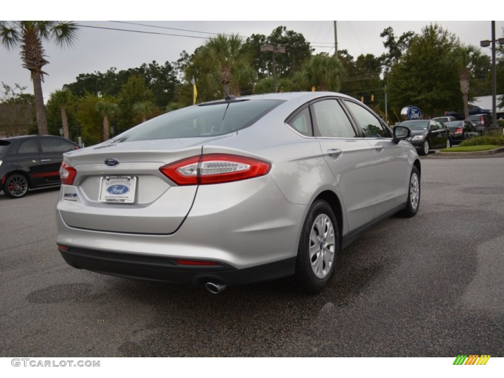 2013 Fusion S - Ingot Silver Metallic / Earth Gray photo #3