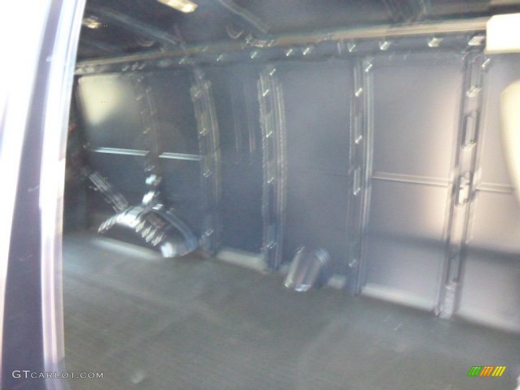 2015 Express 3500 Cargo Extended WT - Dark Blue Metallic / Medium Pewter photo #15