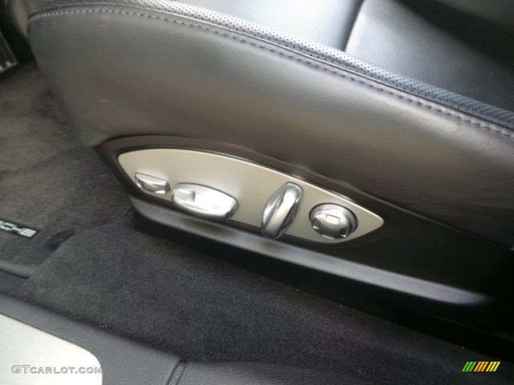 2013 Porsche Panamera Turbo Controls Photo #97622677