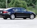 Obsidian Black - LS 600h L Hybrid Photo No. 12
