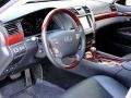 Obsidian Black - LS 600h L Hybrid Photo No. 33