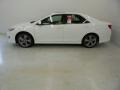 2014 Super White Toyota Camry SE  photo #8