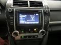 2014 Super White Toyota Camry SE  photo #24