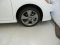 2014 Super White Toyota Camry SE  photo #30
