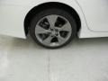 2014 Super White Toyota Camry SE  photo #31
