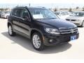 Deep Black Pearl 2015 Volkswagen Tiguan SE