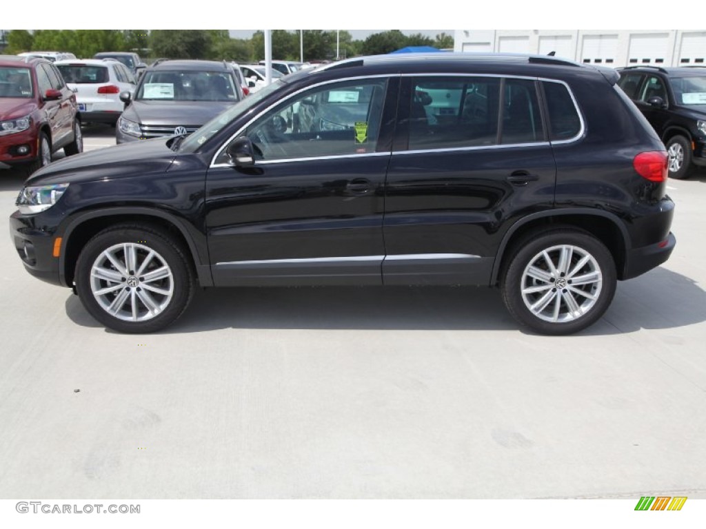 Deep Black Pearl 2015 Volkswagen Tiguan SE Exterior Photo #97638046