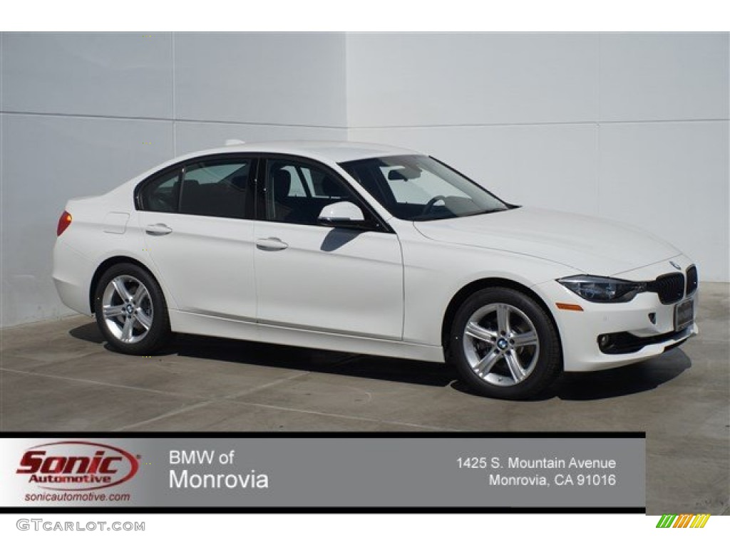 2015 3 Series 328i Sedan - Alpine White / Black photo #1