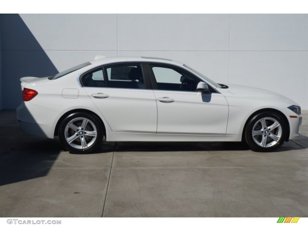 2015 3 Series 328i Sedan - Alpine White / Black photo #2
