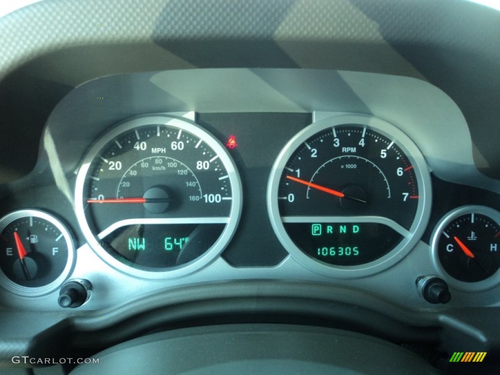 2007 Wrangler Unlimited Sahara 4x4 - Rescue Green Metallic / Dark Slate Gray/Medium Slate Gray photo #7