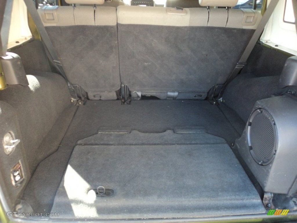 2007 Wrangler Unlimited Sahara 4x4 - Rescue Green Metallic / Dark Slate Gray/Medium Slate Gray photo #17