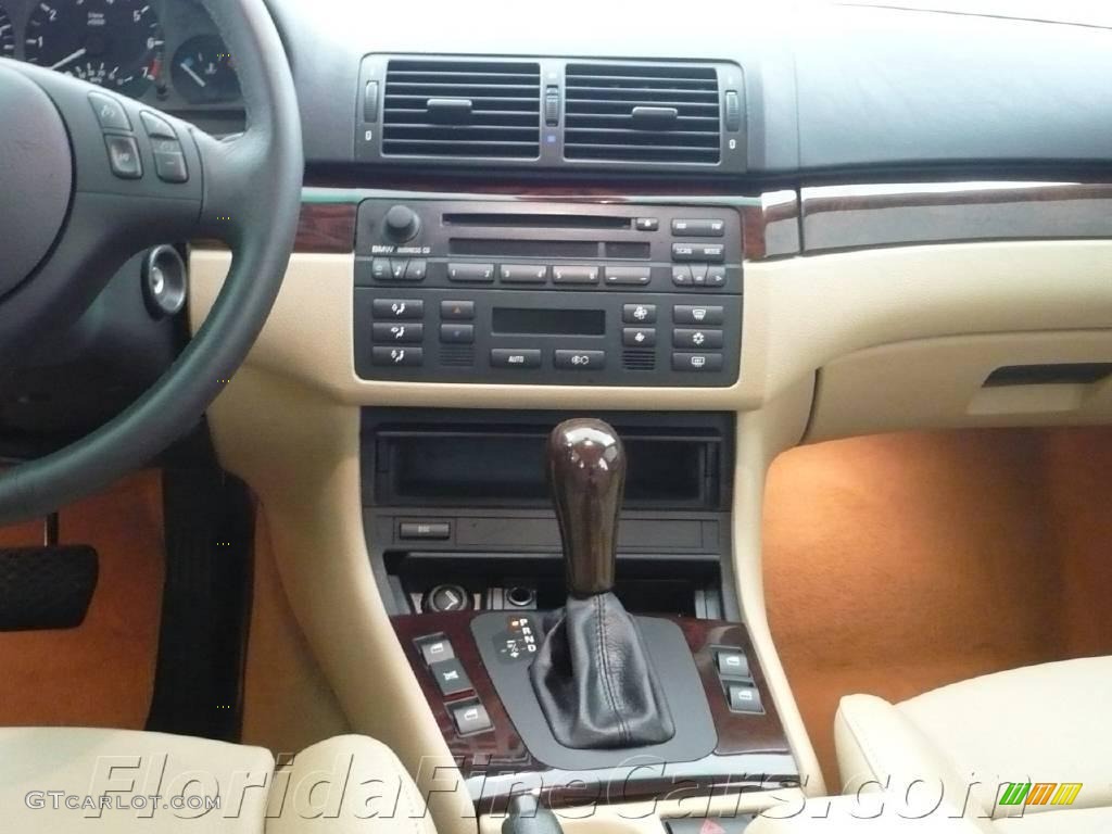 2005 3 Series 325i Coupe - Jet Black / Sand photo #16