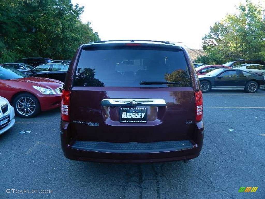 2008 Town & Country Limited - Deep Crimson Crystal Pearlcoat / Medium Pebble Beige/Cream photo #3